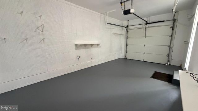 1502 CERRITOS CT, Vienna, VA 22182