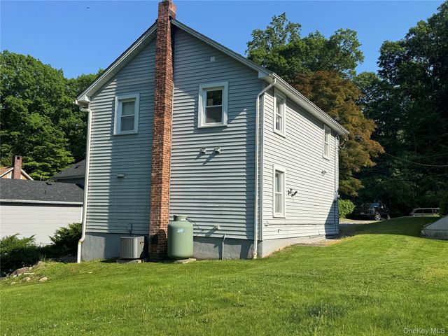 62 Whippoorwill Road E A, Armonk, NY 10504