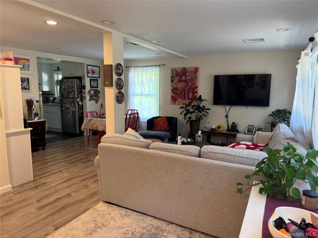 62 Whippoorwill Road E A, Armonk, NY 10504
