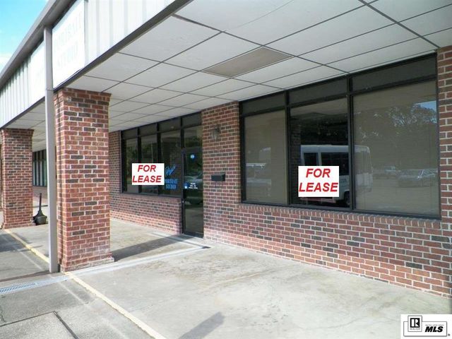 2424 OLD STERLINGTON ROAD, Monroe, LA 71203