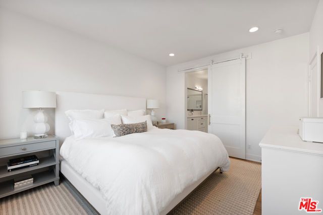 2923 Exposition Place 1, Los Angeles, CA 90018