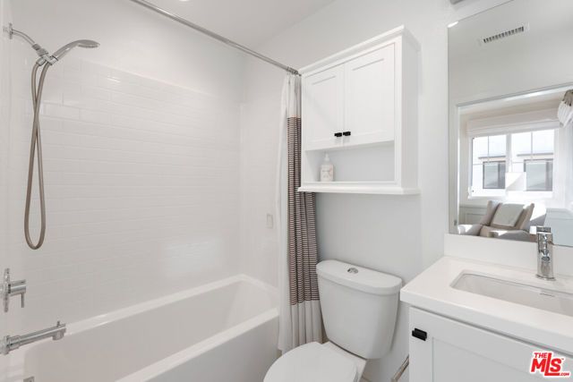 2923 Exposition Place 1, Los Angeles, CA 90018