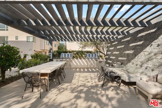 2923 Exposition Place 1, Los Angeles, CA 90018