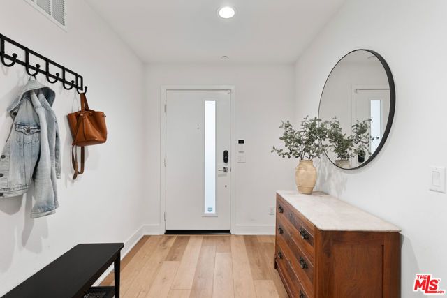 2923 Exposition Place 1, Los Angeles, CA 90018