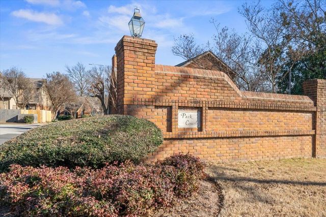 1039 PARK COURT DR, Memphis, TN 38119