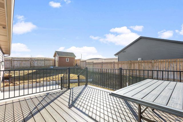 4807 PAHLMEYER DR, Rapid City, SD 57703