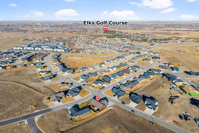 4807 PAHLMEYER DR, Rapid City, SD 57703