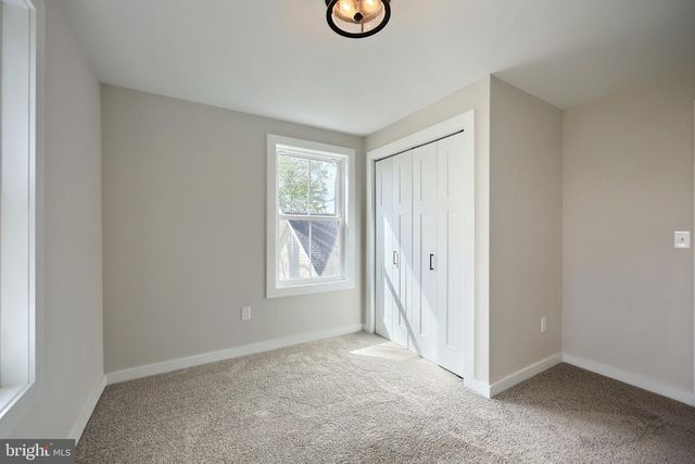 140 BOUNDARY AVE, Manchester, PA 17345