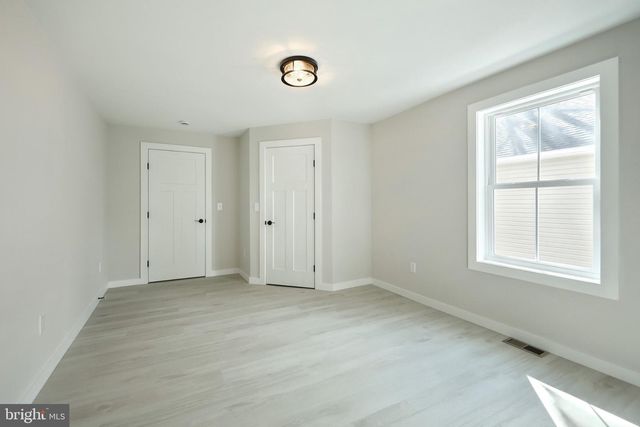 140 BOUNDARY AVE, Manchester, PA 17345