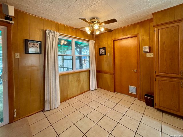 190 Gunther, Pipe Creek, TX 78063