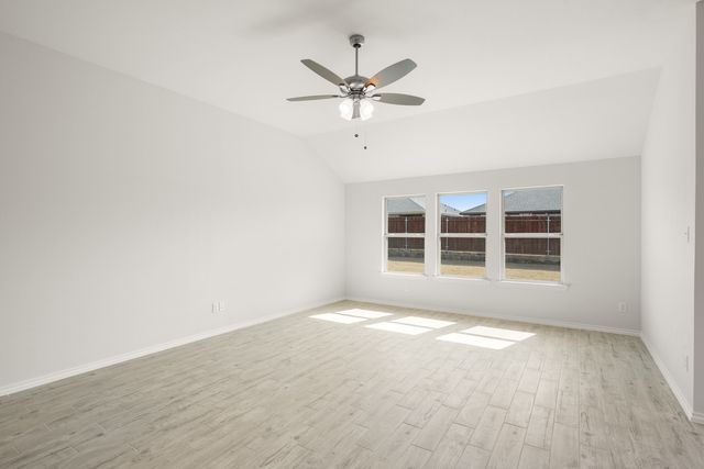 1905 Seminole Drive, Cleburne, TX 76033