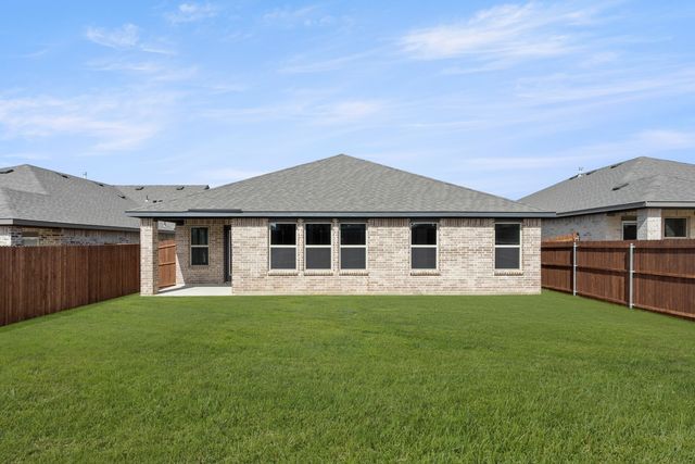 1905 Seminole Drive, Cleburne, TX 76033