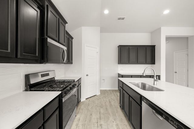 1905 Seminole Drive, Cleburne, TX 76033