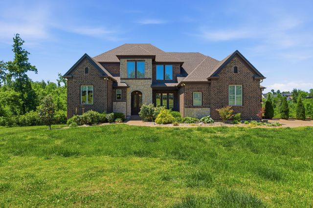 1417 Fairview Dr, Mount Juliet, TN 37122