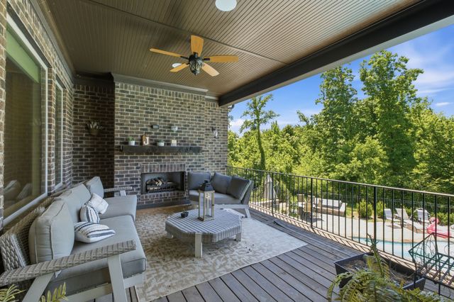 1417 Fairview Dr, Mount Juliet, TN 37122