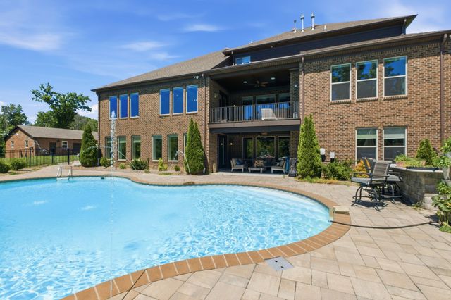 1417 Fairview Dr, Mount Juliet, TN 37122