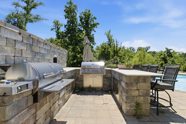1417 Fairview Dr, Mount Juliet, TN 37122