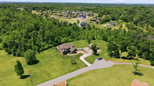 1417 Fairview Dr, Mount Juliet, TN 37122