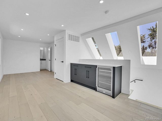 300 S Franklin St, Denver, CO 80209