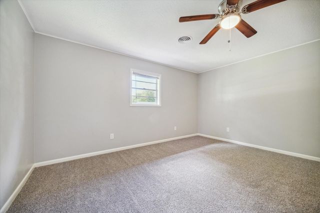 111 Chadwick, Bay City, TX 77414