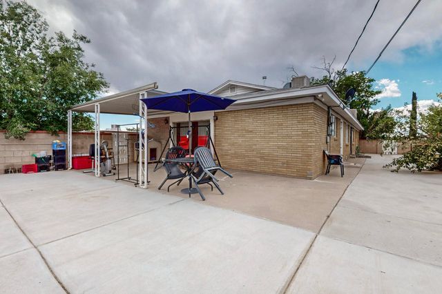 636 Florida Street SE, Albuquerque, NM 87108