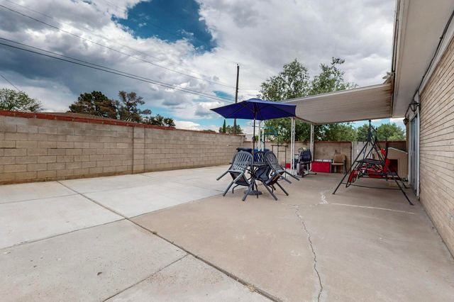 636 Florida Street SE, Albuquerque, NM 87108