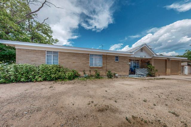 636 Florida Street SE, Albuquerque, NM 87108