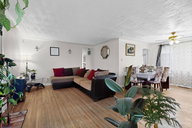 636 Florida Street SE, Albuquerque, NM 87108