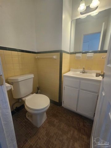3131 N 10th Ave, Pensacola, FL 32503