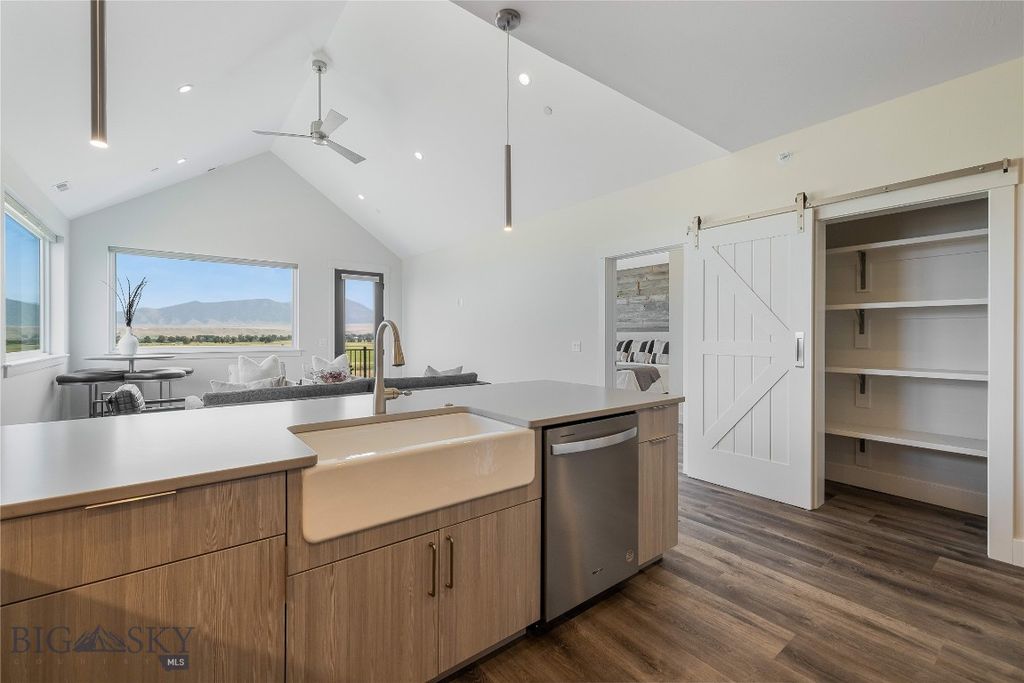 450 Loomis Way, Ennis, MT 59729 photo 8