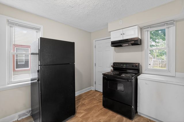 3218 AVE A, Council Bluffs, IA 51501