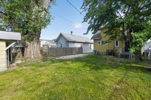 3218 AVE A, Council Bluffs, IA 51501