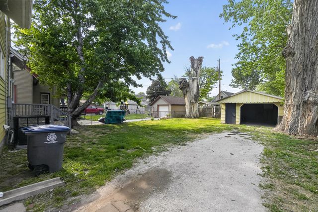 3218 AVE A, Council Bluffs, IA 51501