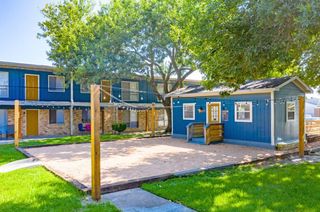 1305 Memorial Drive Drive 32, Baytown, TX 77520
