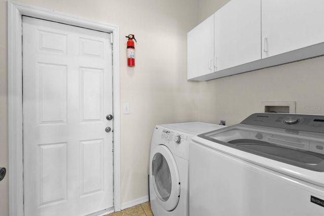 11426 ZENITH CIRCLE, Tampa, FL 33635