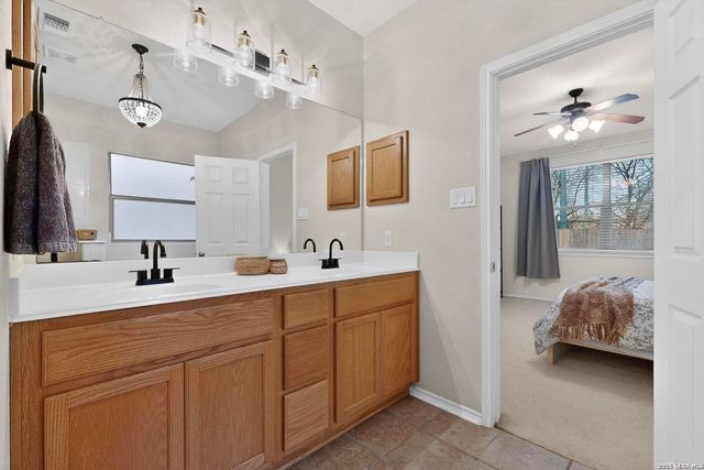 2058 Western Pecan, New Braunfels, TX 78130