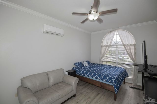 1200 Autumn Breeze Cir, Gulf Breeze, FL 32563