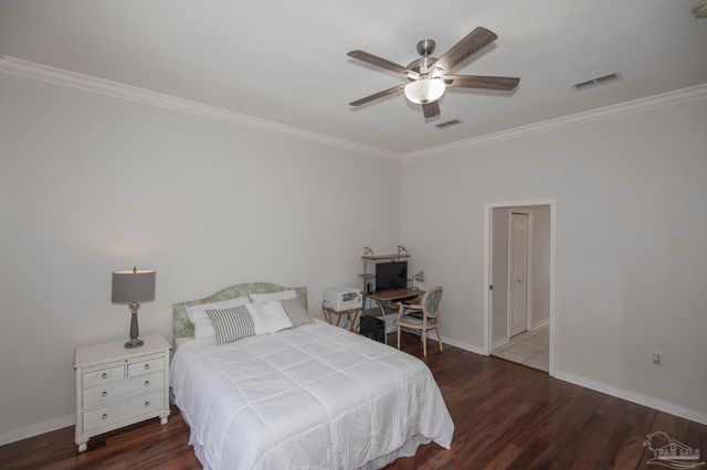 1200 Autumn Breeze Cir, Gulf Breeze, FL 32563