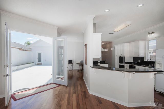 1200 Autumn Breeze Cir, Gulf Breeze, FL 32563