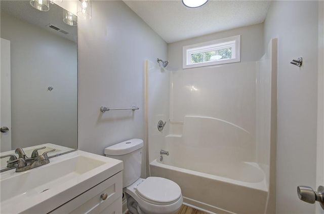 320 Boone Ford Road SE, Calhoun, GA 30701