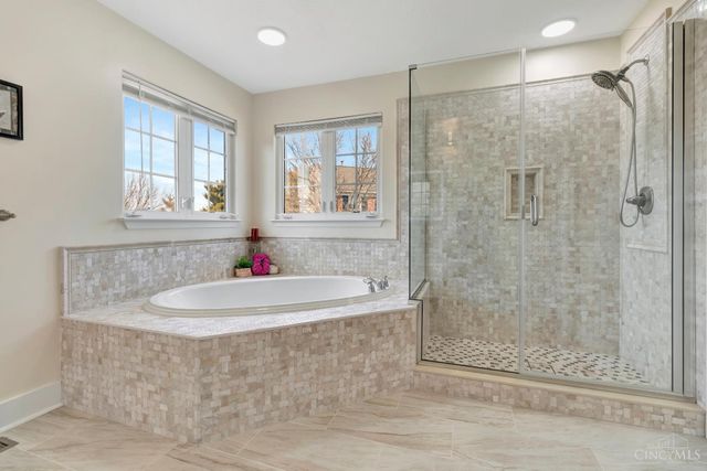 5415 Roseland Place, Deerfield Twp., OH 45040