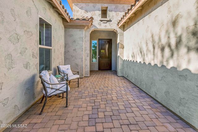 6640 W Whispering Windmill Lane, Marana, AZ 85658
