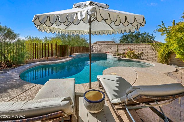 6640 W Whispering Windmill Lane, Marana, AZ 85658