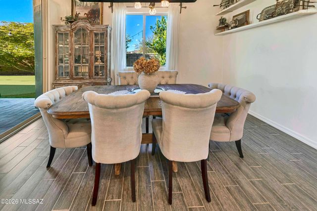 6640 W Whispering Windmill Lane, Marana, AZ 85658