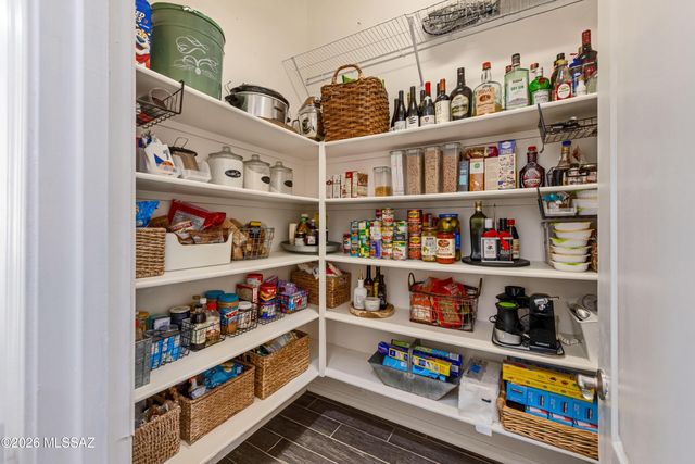 6640 W Whispering Windmill Lane, Marana, AZ 85658