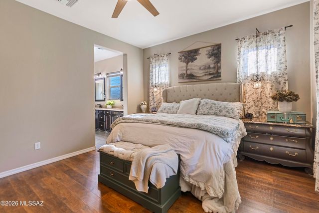 6640 W Whispering Windmill Lane, Marana, AZ 85658