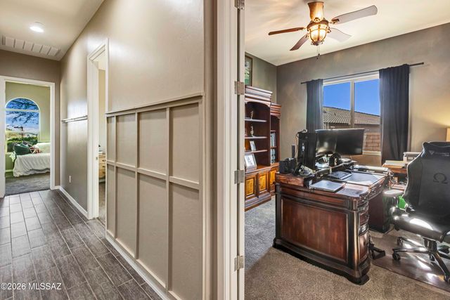 6640 W Whispering Windmill Lane, Marana, AZ 85658