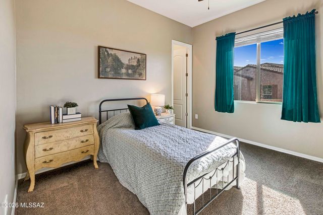 6640 W Whispering Windmill Lane, Marana, AZ 85658