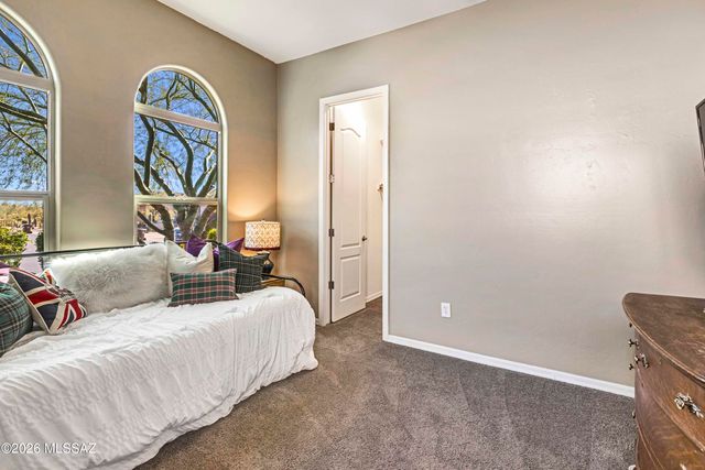 6640 W Whispering Windmill Lane, Marana, AZ 85658