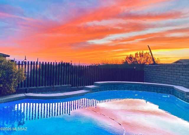 6640 W Whispering Windmill Lane, Marana, AZ 85658